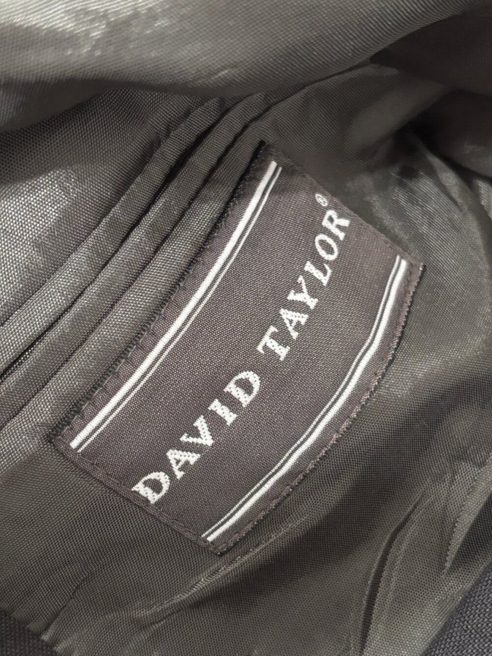 David Taylor Sport Coat Mens 46R Solid Black w/ Gold Metal Buttons Blazer Jacket - Picture 4 of 6
